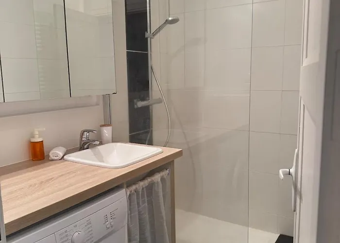 Le Liberation By Primo Conciergerie *